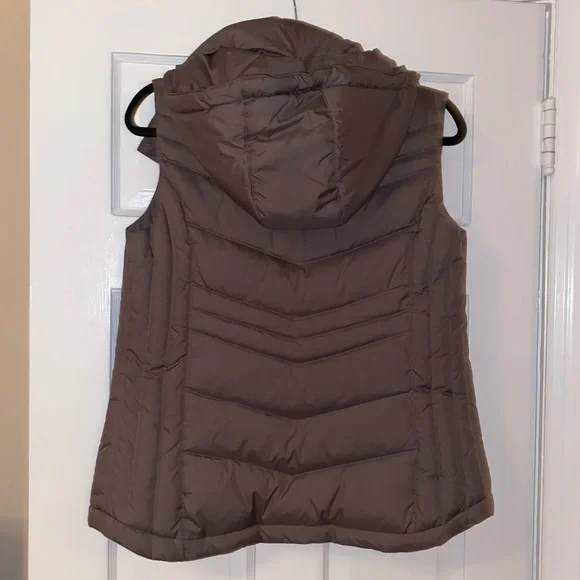 Michael Kors Vest - Picture 7 of 7
